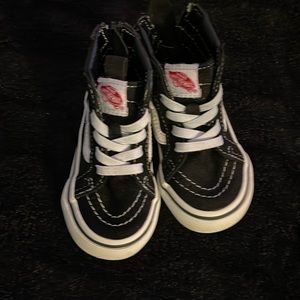 Toddler Boys 5 VANS Sk8-Hi Black/White Lace Up Hight Top Canvas Padded Worn 2X